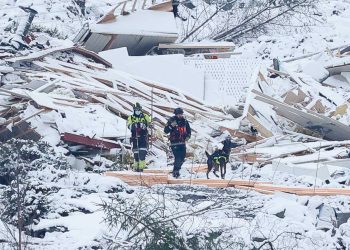 Alud de tierra en Noruega deja tres muertos y siete personas desaparecidas