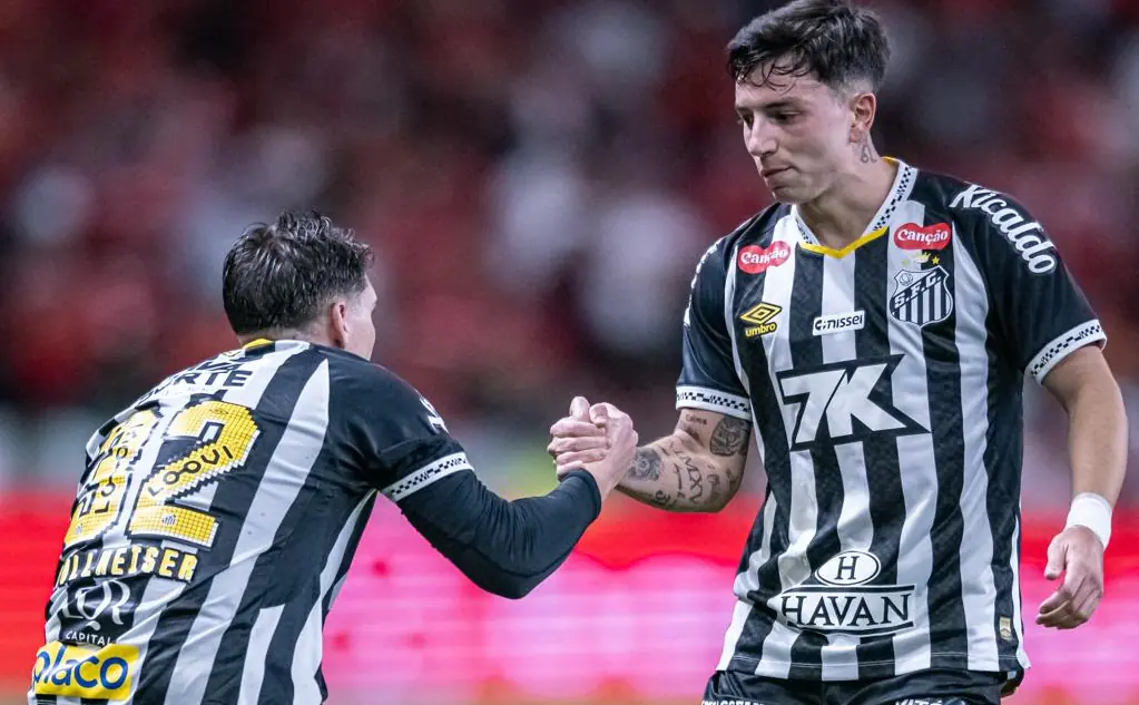 Santos empata y no logra salir de la zona de descenso