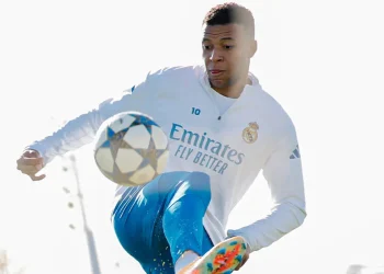 Un perdido Real Madrid visita a Olympiacos amenazado por la crisis