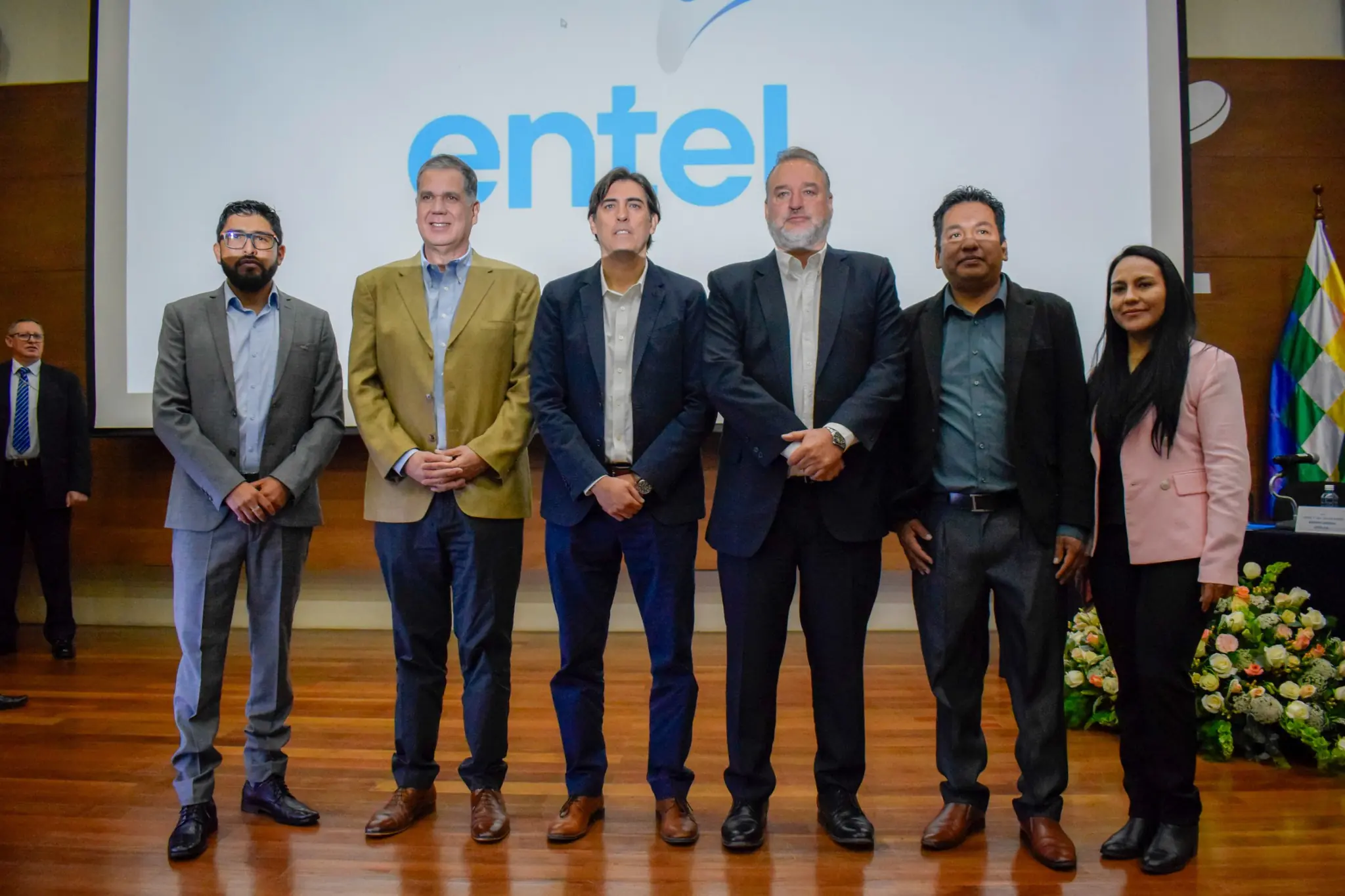 Entel renueva su directorio para encarar una nueva etapa