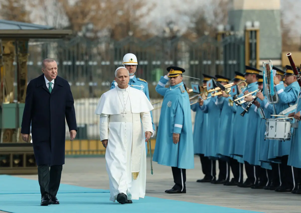 El papa León XIV y al presidente turco, Recep Tayyip Erdogan /AFP