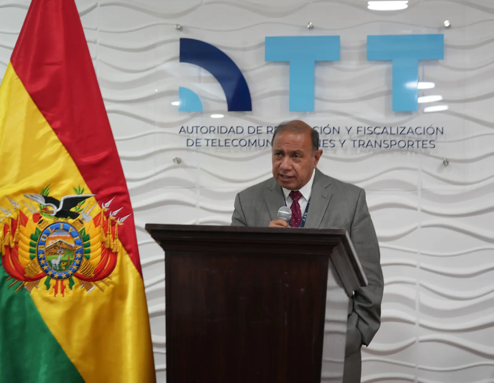 Director de la ATT alista informe y alerta ‘preocupante’ estado de la entidad