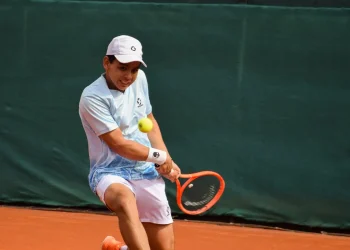 Santiago Lora accede a las semifinales del M15 de La Paz