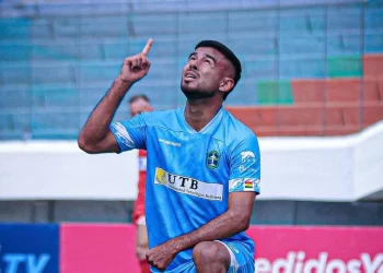 San Antonio derrotó a FC Universitario y apunta a un premio