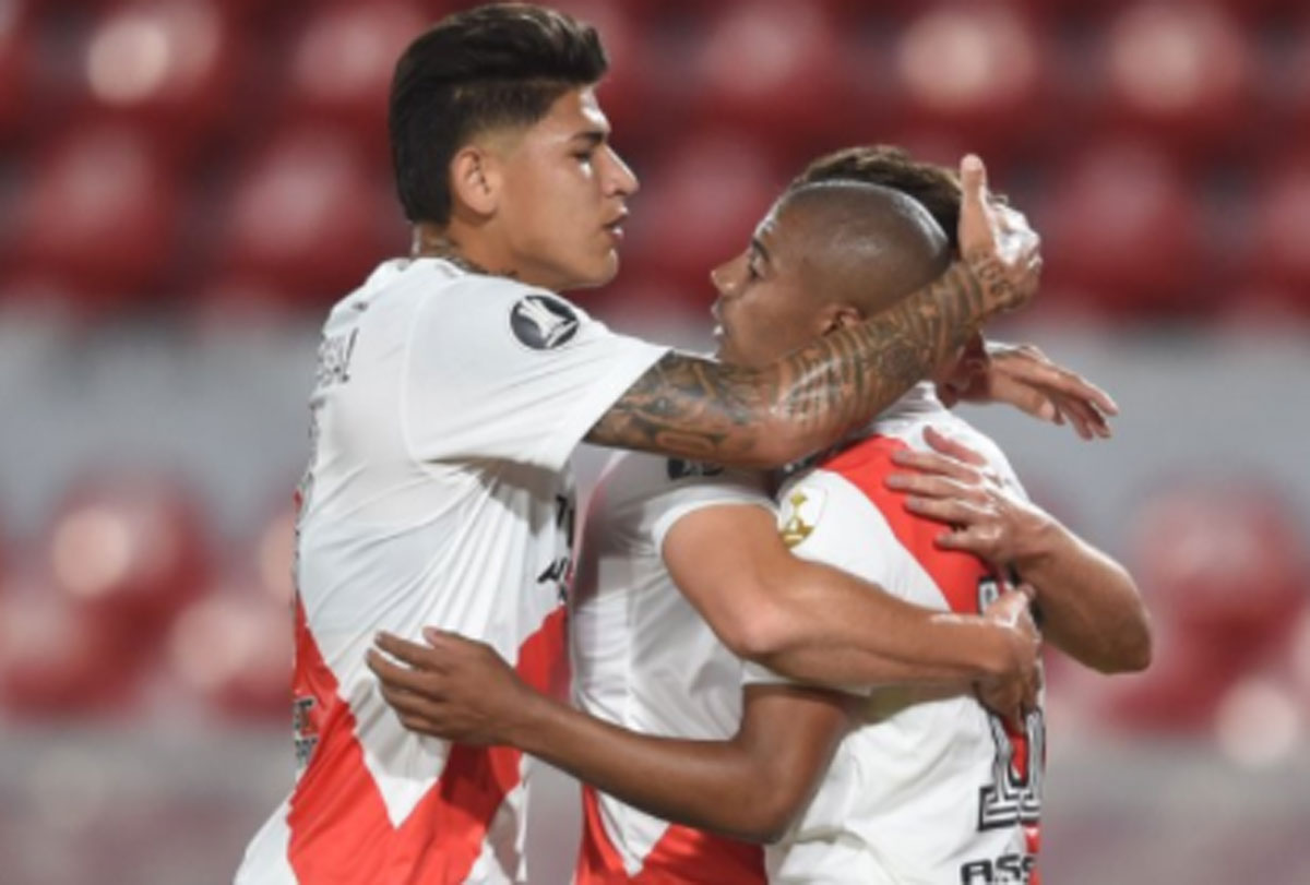 Con lo justo, River vence 1-0 a Paranaense y se mete en cuartos de la Libertadores