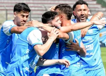 Estudiantes de Río Cuarto sube a primera división en Argentina