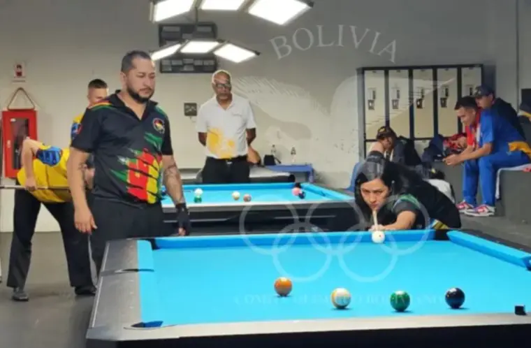 Camacho-Vásquez regalan a Bolivia la primera presea de plata