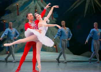 Ballet de San Petersburgo llega al país con la obra ‘El Cascanueces’