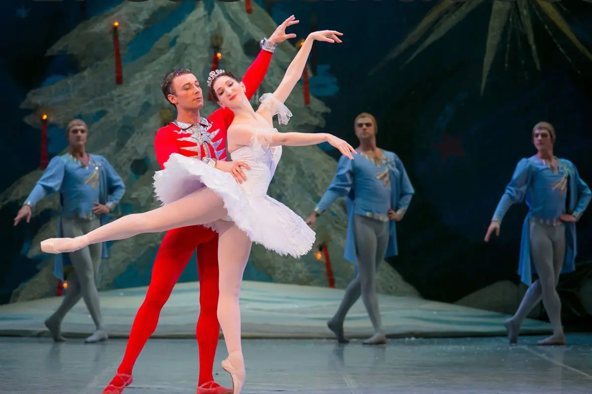Ballet de San Petersburgo llega al país con la obra ‘El Cascanueces’