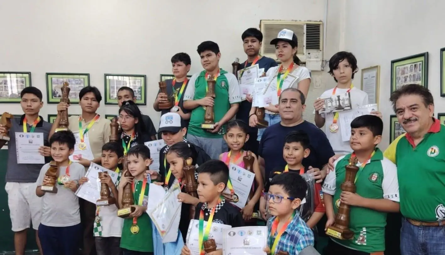 El ajedrez corona a sus campeones de la Olimpiada Nacional Escolar
