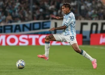 Racing venció a Tigre y jugará con Boca semis del Clausura argentino