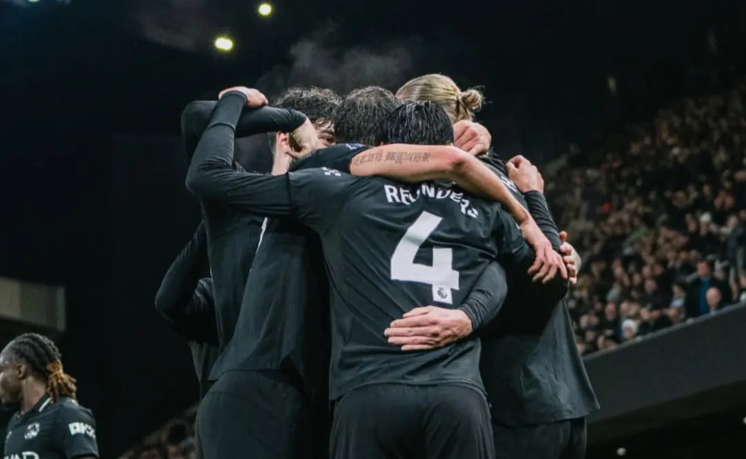 Manchester City sobrevive 5-4 a la locura en Fulham