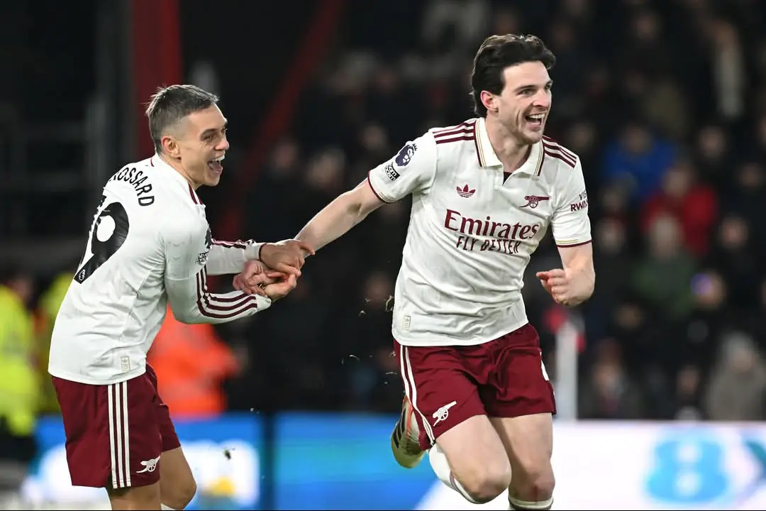 El líder Arsenal sigue imparable en la Premier