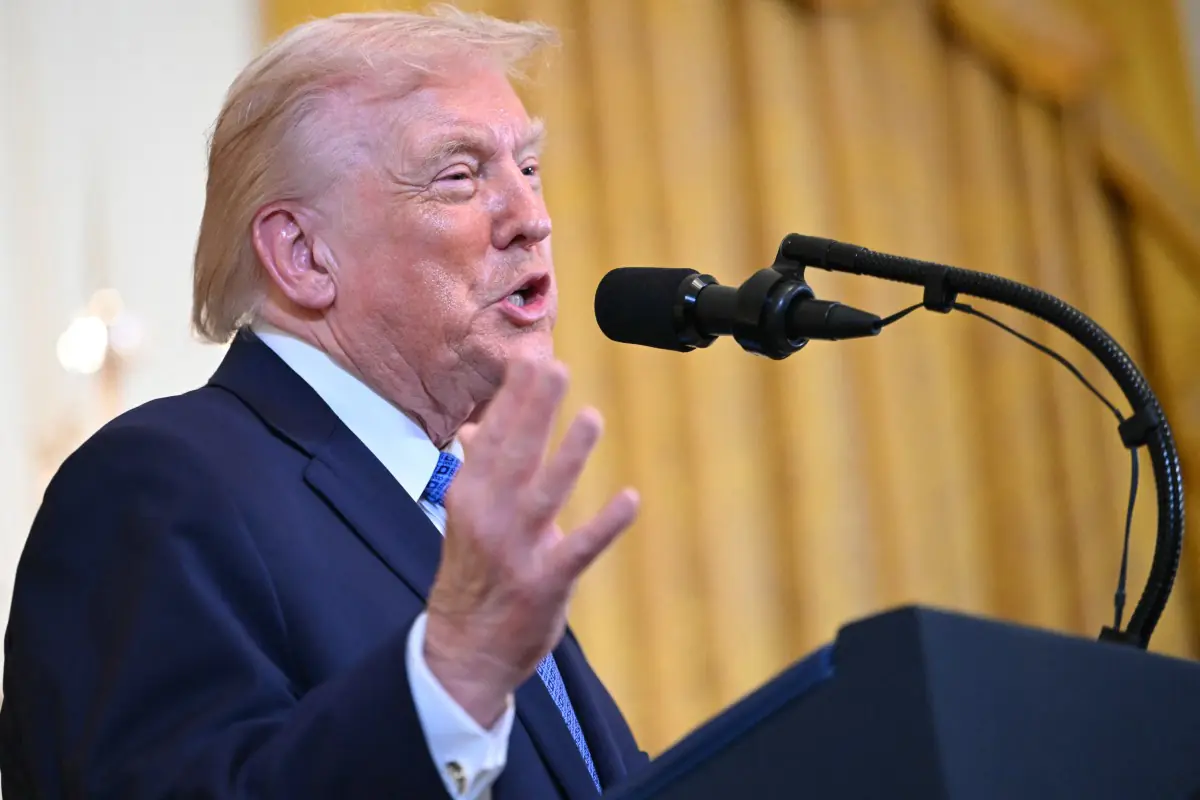 Donald Trump debe firmar la resolución/AFP