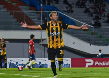 The Strongest aún no renueva con García, ¿puede perderlo?