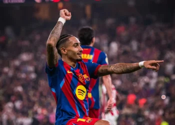 Raphinha lidera al Barça ante Athletic (5-0) en la Supercopa