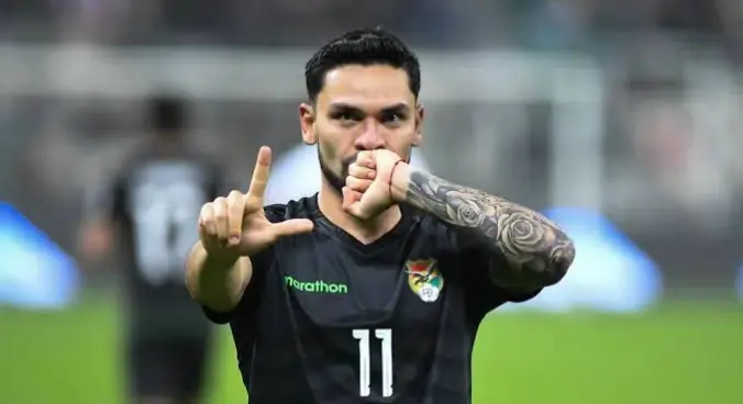 Algarañaz defenderá la camiseta de The Strongest en 2026