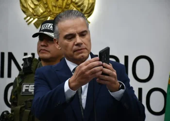 Justiniano confirma sobrevuelo de organismos internacionales y la DEA en el Trópico