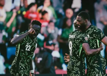 Osimhen tumba a Argelia y Nigeria se cita con Marruecos en semis