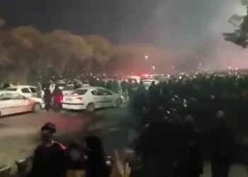 Continúan las protestas en Irán/RRSS