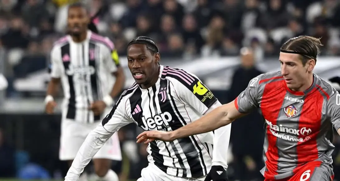 La Juventus golea al Cremonese y prosigue su escalada