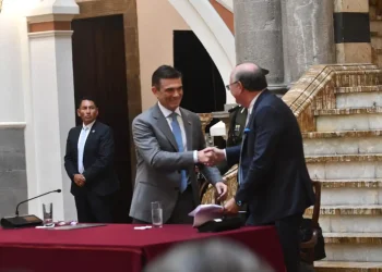 El BID reafirma su confianza en el país y ofrece créditos y proyectos