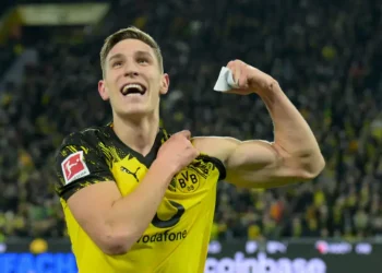 Dortmund y Stuttgart se hacen fuertes en el podio de la Bundesliga