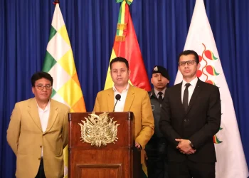 Vidovic critica cierre de ADSIB y denuncia ‘decretocracia’ del Ejecutivo