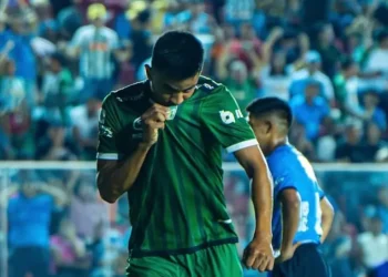 Oriente Petrolero comenzará la temporada con -3 puntos