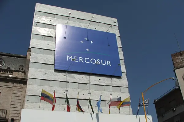 Mercosur y UE listos para firmar acuerdo en busca de ‘tercera vía’