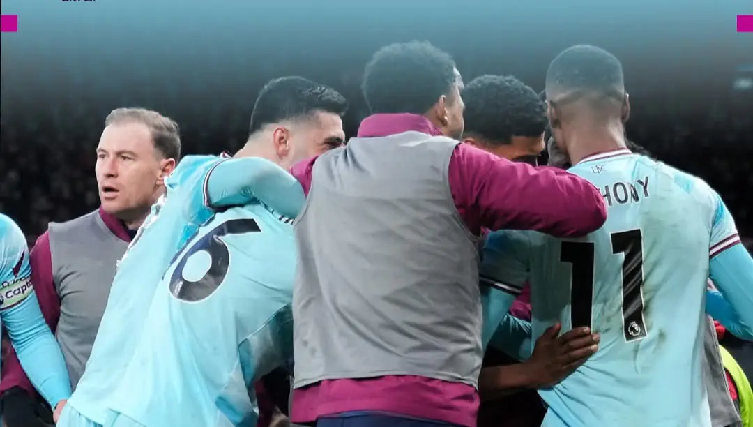 Liverpool tropieza ante el Burnley en la Premier
