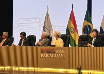 Paz Pereira llega a Paraguay para firma de acuerdo Mercosur-UE