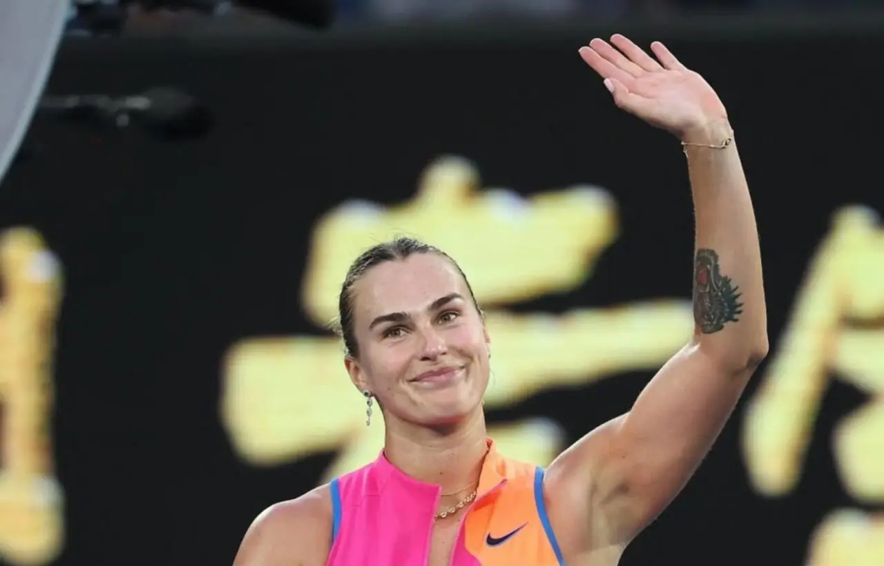 Sabalenka se estrena con victoria en el Abierto de Australia