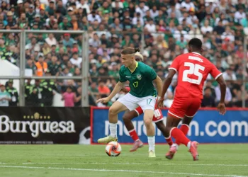 Bolivia logra un esforzado empate 1-1 ante Panamá en Tarija
