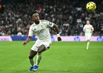 Abucheado y abatido: Vinícius toca fondo antes de la visita del Mónaco