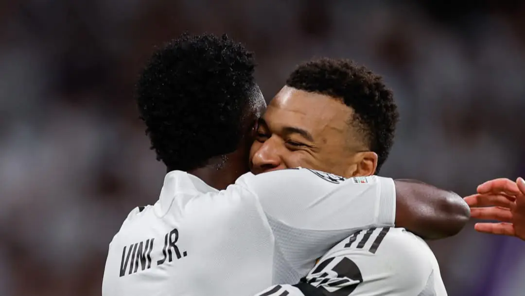 Mbappé y Vinícius llevan al Madrid a goleada balsámica ante Monaco