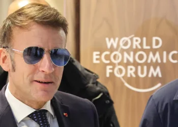 Macron a su llegada a Davos, Suiza/AFP