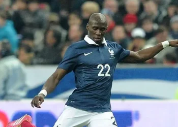 El mundialista Eliaquim Mangala está a nada de llegar a Oriente