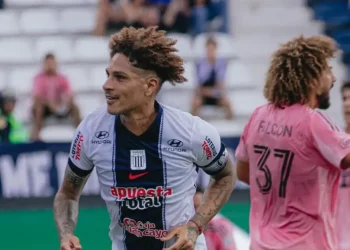 Con doblete de Guerrero, Alianza Lima goleó 3-0 a Inter Miami de Messi