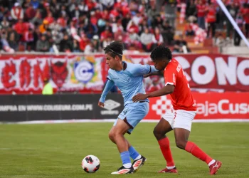 Bolívar iguala 1-1 con Cienciano en el Garcilaso de la Vega