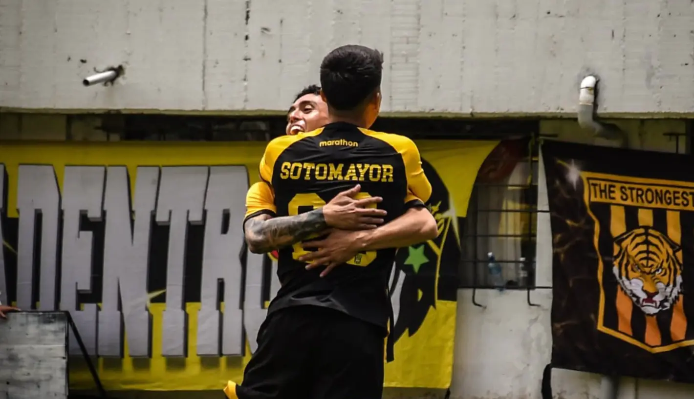 The Strongest paga y queda habilitado para inscribir a sus refuerzos