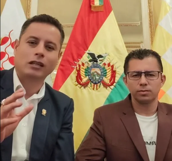 Lara y Vidovic niegan red de venta de cargos en el Gobierno