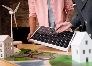 UPSA lanza la carrera de Ingeniería en Energías Sostenibles