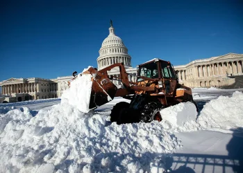 Megatormenta invernal deja 30 muertos en EEUU