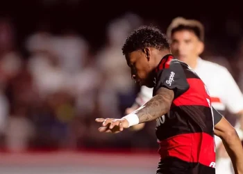 Flamengo debuta con derrota en el Brasileirão 2026; Palmeiras empata