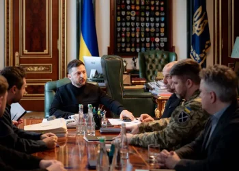 Zelenski analiza el resultado del diálogo tripartido con Rusia y Estados Unidos/RRSS Zelenski