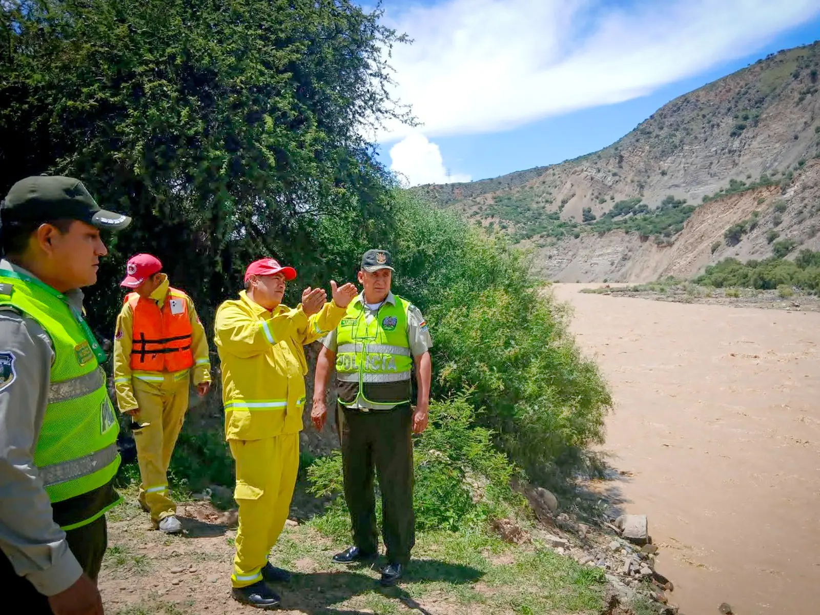 Gobierno activa operativo por desaparición en río Camacho