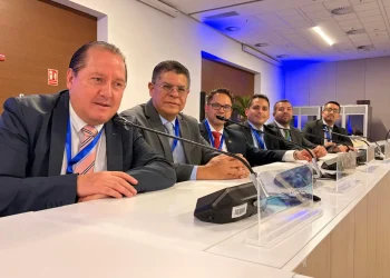 Cámara de Comercio exhibe potencial boliviano en Foro de la CAF