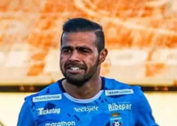 Alaniz deja a Blooming y al DT Soria, de quien fue su figura