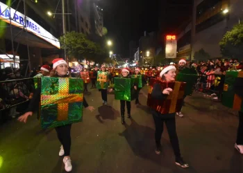 El centro de La Paz será cortado por el desfile navideño este miércoles